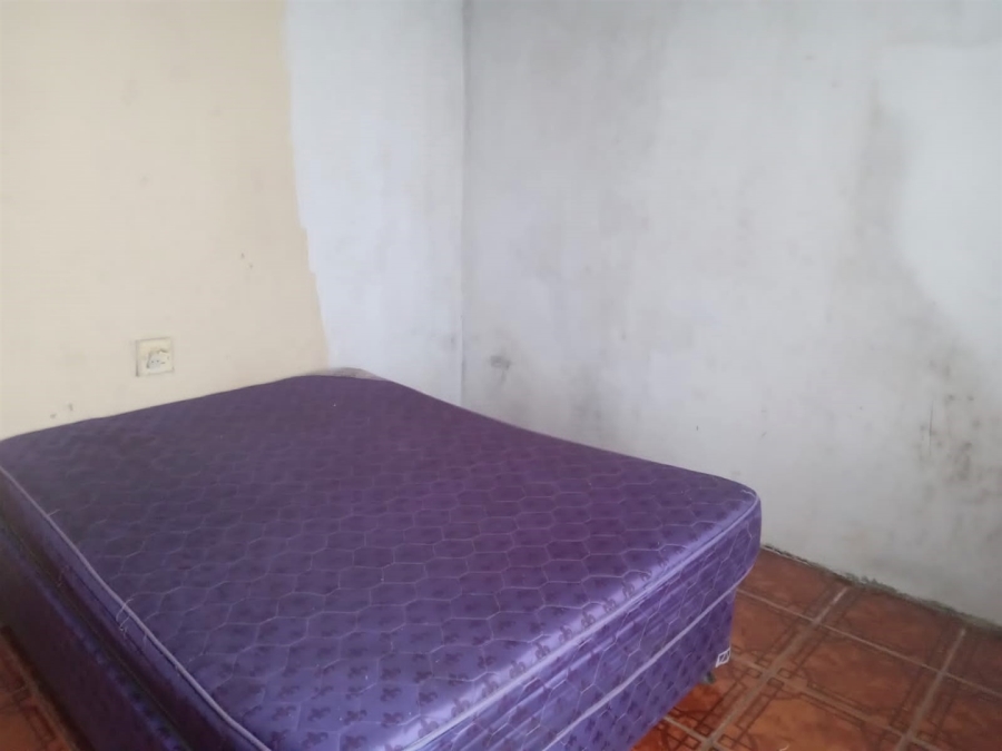 2 Bedroom Property for Sale in Kwa Nobuhle Eastern Cape